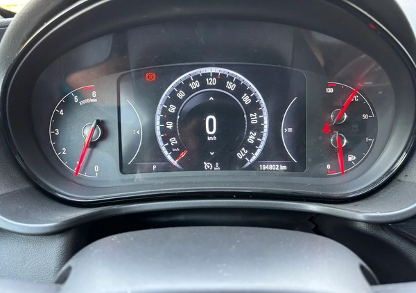 Opel Insignia cena 43999 przebieg: 194800, rok produkcji 2017 z Prudnik małe 497